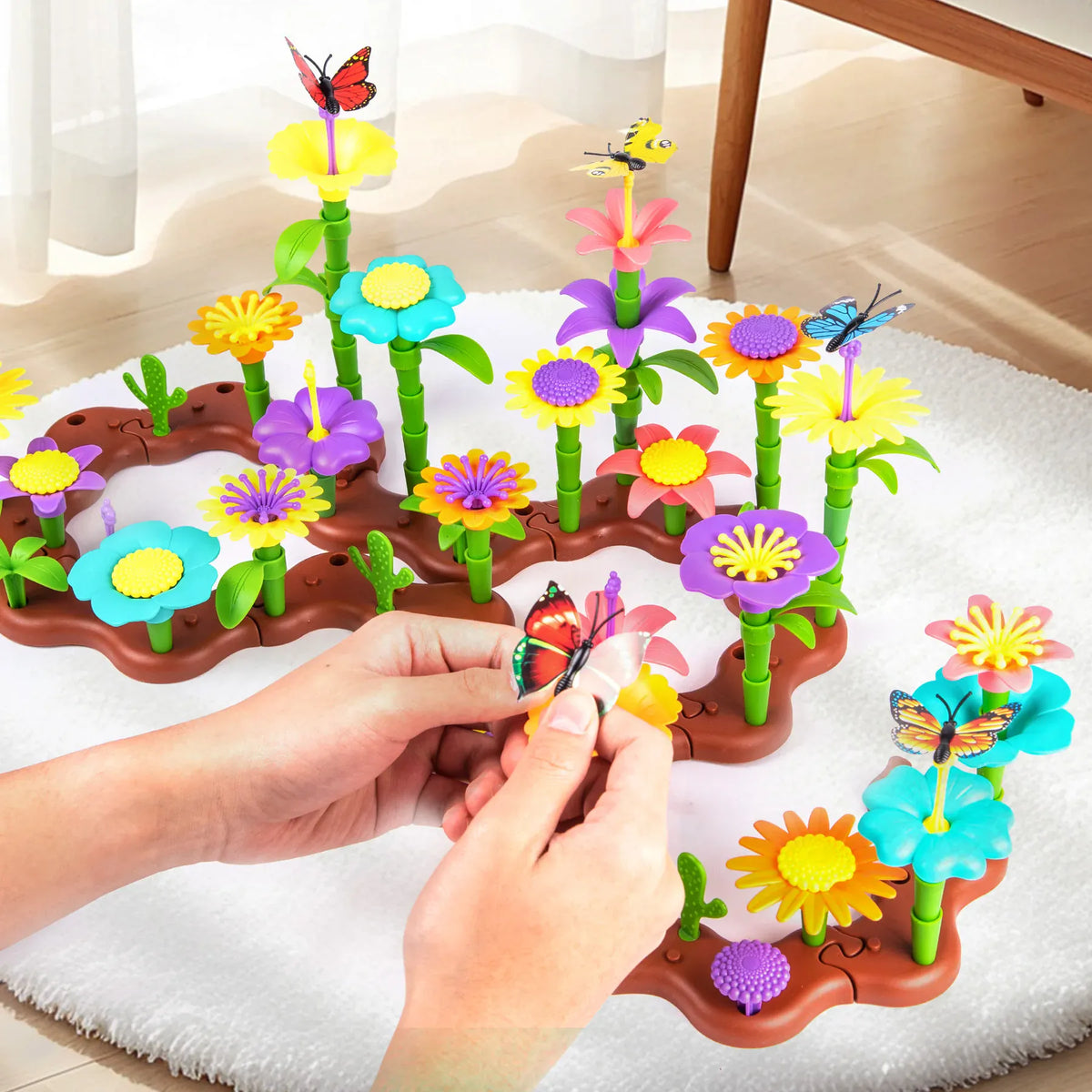 Little Bloom Build-a-Garden Set